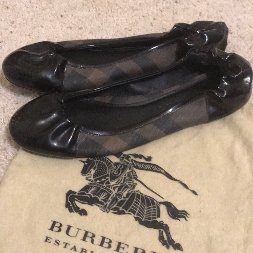 Burberry Ballet Flats